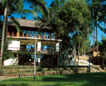 KOMANEKA SUITE
