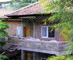 MELASTI BEACH BUNGALOWS