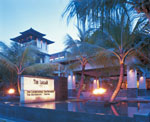 The Legian - Entrance
